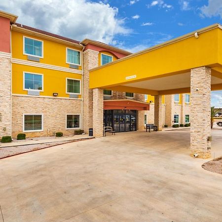 Residency Suites Cotulla Bagian luar foto