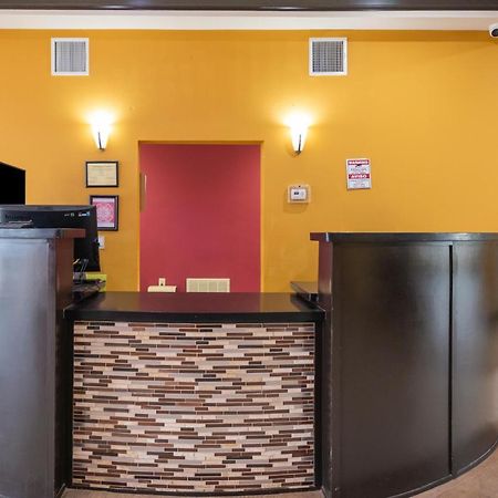 Residency Suites Cotulla Bagian luar foto